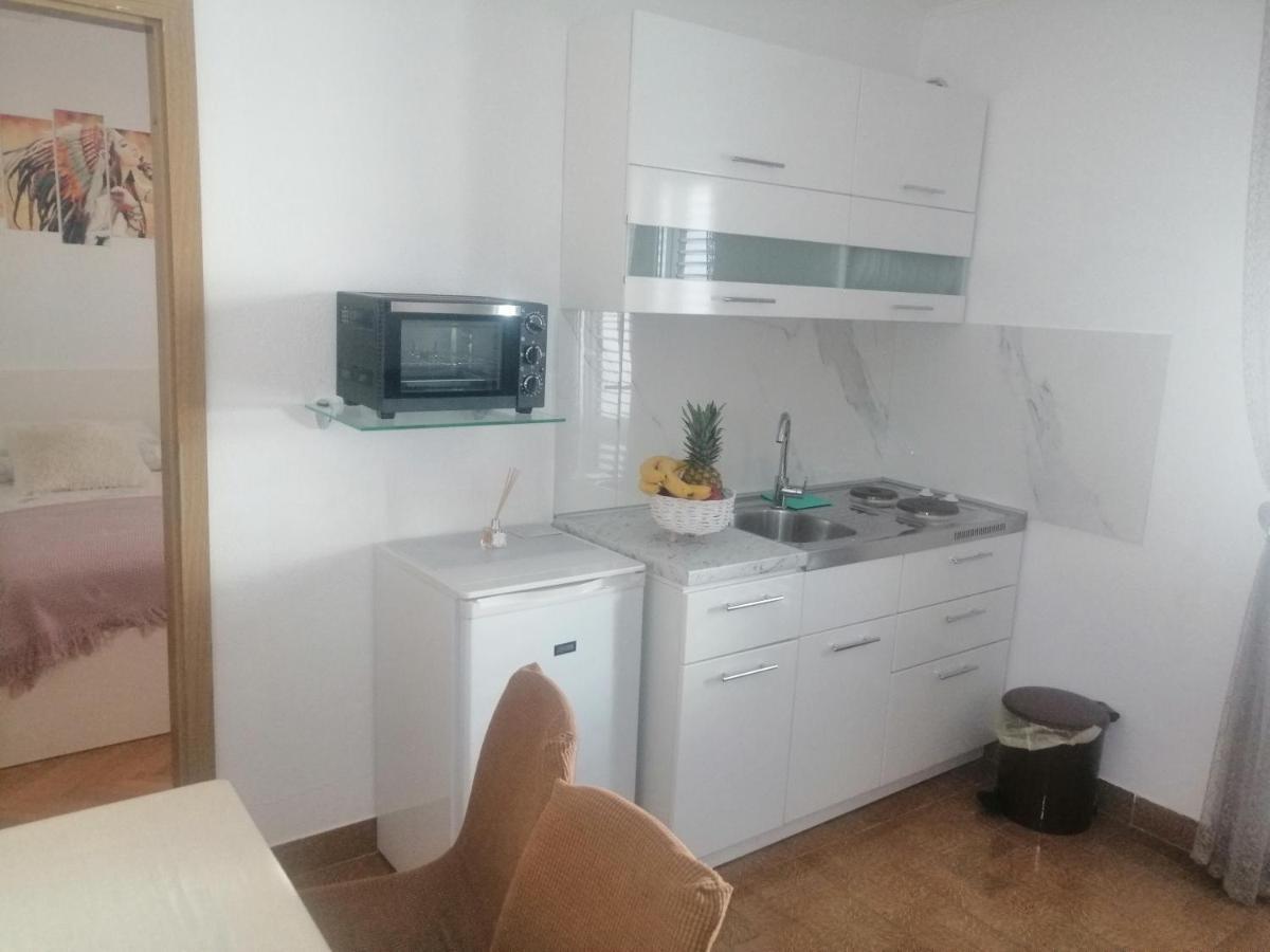 Baška VodaApartman Ivoアパートメント エクステリア 写真